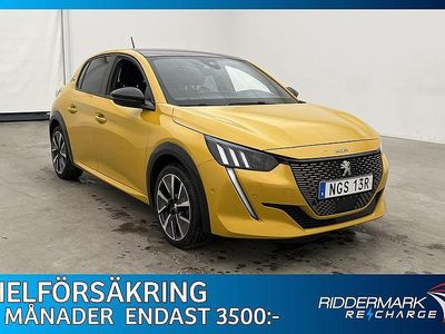 Begagnad Peugeot e-208 GT 100 kW (136 HK) 2022 Gul Halvkombi
