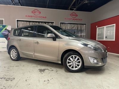 Begagnad Renault Grand Scénic III 131 HK (96 kW) 2009 Ljusbrun Minibuss