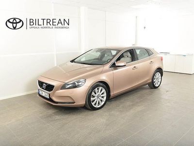 Begagnad Volvo V40 Summum 150 HK (110 kW) 2012 Brun Halvkombi