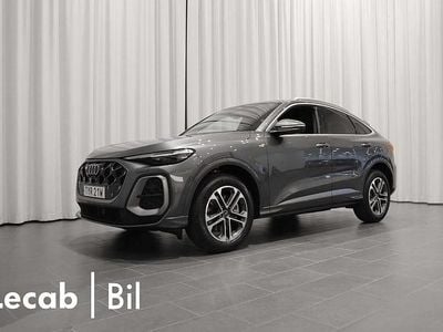 Ny Audi Q5 Sportback S-Line 204 HK (150 kW) 2025 Daytonagrå pärleffekt SUV