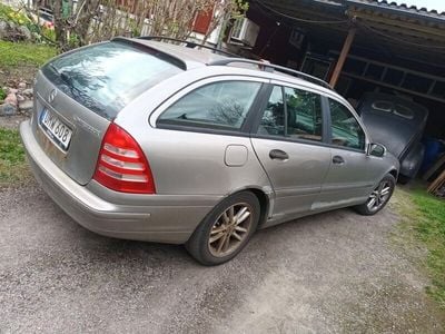 Mercedes C180