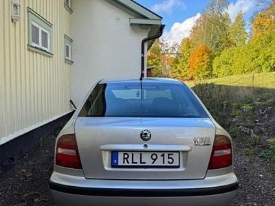 Begagnad 2000 Skoda Octavia Halvkombi | 22 000 kr (Dyr)