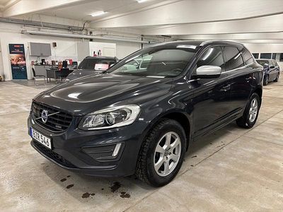Grå Begagnad 2015 Volvo XC60 R-Design SUV | 149 900 kr (Marknadspris)