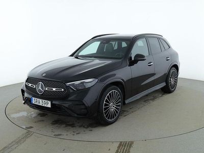 Svart Begagnad 2023 Mercedes GLC220 AMG line SUV | 569 000 kr