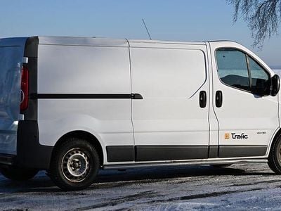 Begagnad Renault Trafic 114 HK (83 kW) 2013 Minibuss