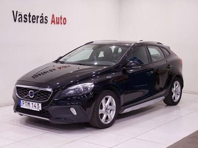 Begagnad Volvo V40 CC 150 HK (110 kW) 2013 Svart Kombi