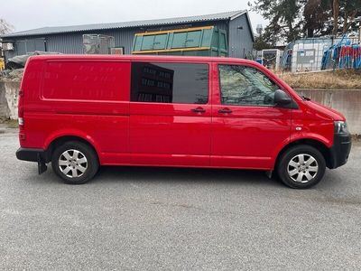 begagnad VW Transporter Kombi T30 2.0 140hk TDI Automat