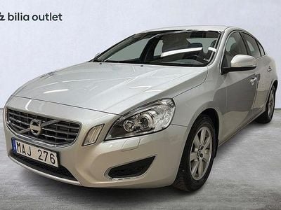 Grå Begagnad 2011 Volvo S60 Momentum Sedan | 124 900 kr (Lite dyr)