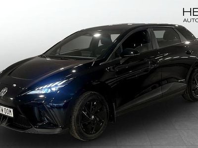 Svart Begagnad 2023 MG MG4 EV Halvkombi | 239 900 kr (Marknadspris)