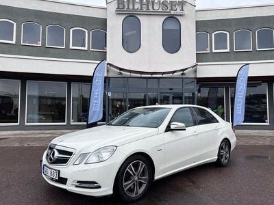 Vit Begagnad 2011 Mercedes E200 Classic Sedan | 69 900 kr (Lite dyr)