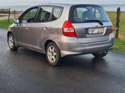 Begagnad 2006 Honda Jazz Halvkombi | 29 500 kr (Marknadspris)