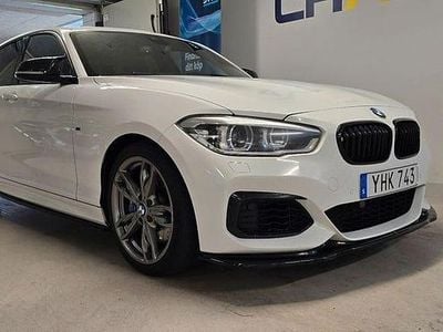 Begagnad BMW M140 M Sport 340 HK (250 kW) 2017 Vit Halvkombi