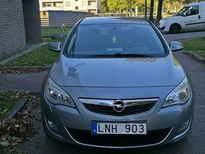 Begagnad 2010 Opel Astra Enjoy Halvkombi | 45 000 kr (Marknadspris)