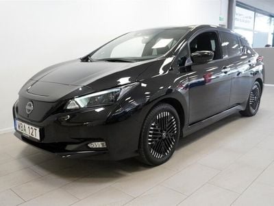 Okänd Begagnad 2023 Nissan Leaf 360º Halvkombi | 209 900 kr (Marknadspris)