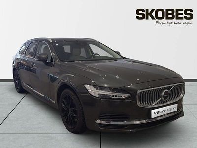 Grå Begagnad 2021 Volvo V90 Inscription Kombi | 339 600 kr (Marknadspris)