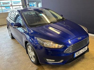 Begagnad Ford Focus Titanium 101 HK (74 kW) 2014 Blåmet Kombi