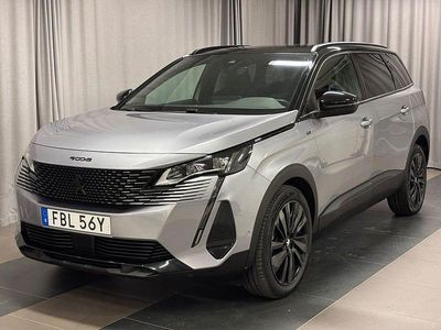 Grå Begagnad 2024 Peugeot 5008 GT Minibuss | 299 900 kr (Marknadspris)