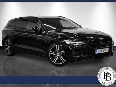 Svart Begagnad 2018 Volvo V60 R-Design Kombi | 324 900 kr (Dyr)