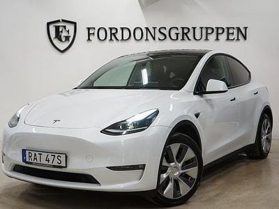 Vit Begagnad 2023 Tesla Model Y Long Range AWD SUV | 379 800 kr (Bra pris)