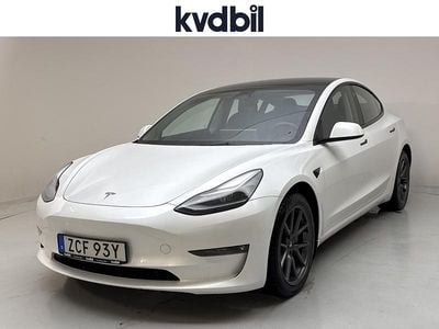 Vit Begagnad 2021 Tesla Model 3 Long Range AWD Sedan | 269 000 kr (Bra pris)