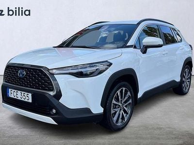 Vit Begagnad 2022 Toyota Corolla Cross Style SUV | 334 900 kr (Bra pris)