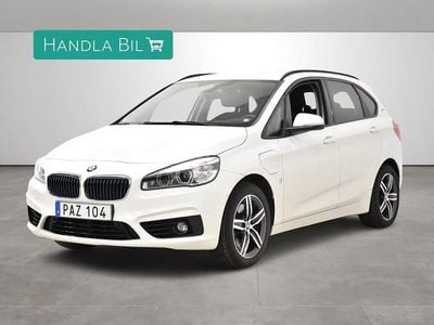Vit Begagnad 2017 BMW 225 Kombi | 194 900 kr
