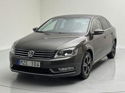 Mörkbrun Begagnad 2013 VW Passat | 74 000 kr (Bra pris)