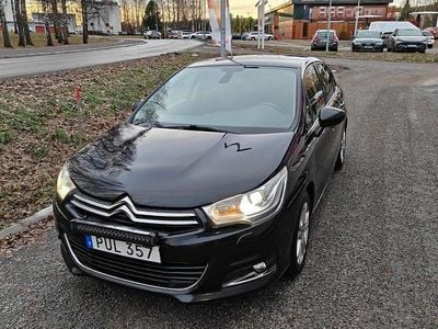 Begagnad 2015 Citroën C4 Halvkombi | 70 000 kr (Bra pris)