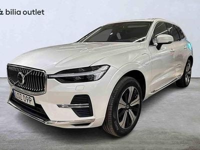 Begagnad Volvo XC60 Plus 355 HK (261 kW) 2022 Vit SUV
