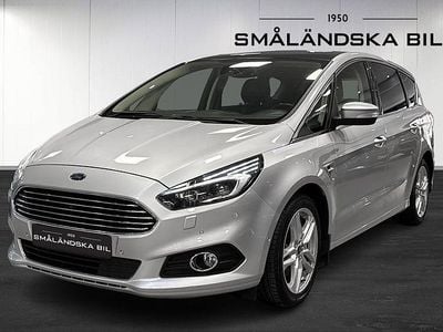 Grå Begagnad 2015 Ford S-MAX Business Edition Minibuss | 129 000 kr (Lite dyr)