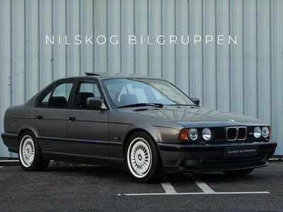 Mörkgrå Begagnad 1990 BMW M5 Shadowline Sedan | 449 900 kr
