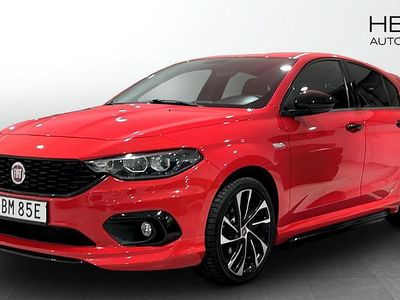 Begagnad 2021 Fiat Tipo Sport Halvkombi | 139 900 kr (Marknadspris)