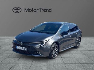 Grå Begagnad 2025 Toyota Corolla Executive Kombi | 379 000 kr (Lite dyr)