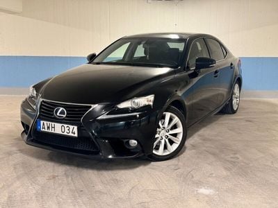 Lexus IS300h