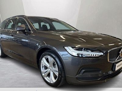 begagnad Volvo V90 B4 Diesel Core, Klimatpaket, Parkeringssupport, Parkeringskamera Bak, Google Maps 2023, Kombi