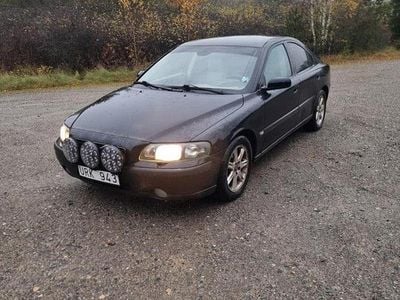 Svart Begagnad 2004 Volvo S60 Business Edition Sedan | 32 000 kr (Lite dyr)