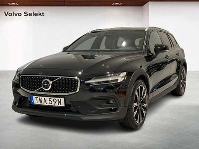 Begagnad 2024 Volvo V60 CC Kombi | 479 000 kr (Dyr)