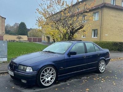 Begagnad 1996 BMW 328 Sedan | 60 000 kr