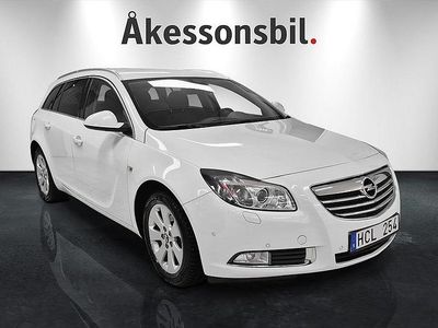 Vit Begagnad 2012 Opel Insignia Kombi | 99 000 kr (Lite dyr)