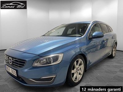 Begagnad Volvo V60 Momentum 181 HK (133 kW) 2013 Blå Kombi
