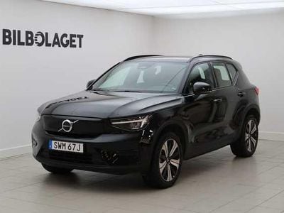 Begagnad Volvo XC40 Core 185 kW (252 HK) 2022 Svart SUV
