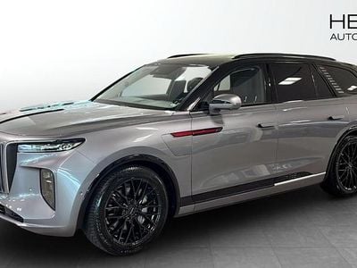 Hongqi E-HS9