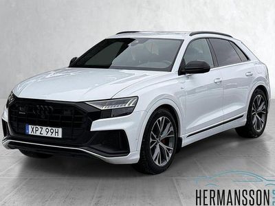 Begagnad Audi Q8 S-Line 462 HK (339 kW) 2021 Vit glaciär metallic SUV