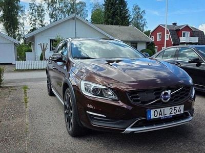 Volvo V60 CC