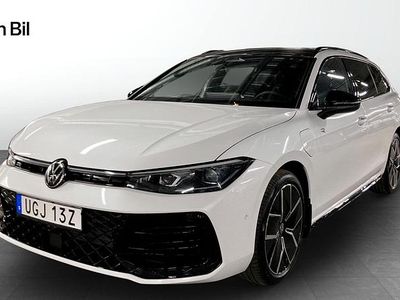 Vit Ny 2026 VW Passat Kombi | 599 000 kr (Dyr)