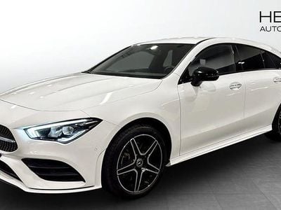 Vit Begagnad 2023 Mercedes CLA250 Shooting Brake AMG Kombi | 359 900 kr