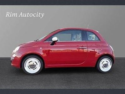 Röd Begagnad 2016 Fiat 500 Lounge Halvkombi | 53 900 kr (Marknadspris)