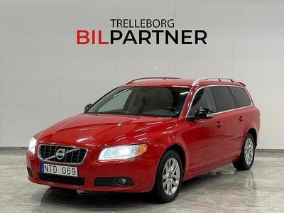 Begagnad Volvo V70 Summum 224 HK (164 kW) 2010 Röd Kombi