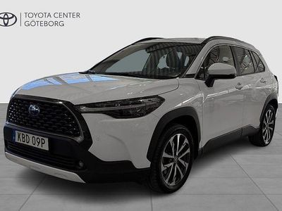 Begagnad Toyota Corolla Cross Style 200 HK (147 kW) 2022 Vit SUV