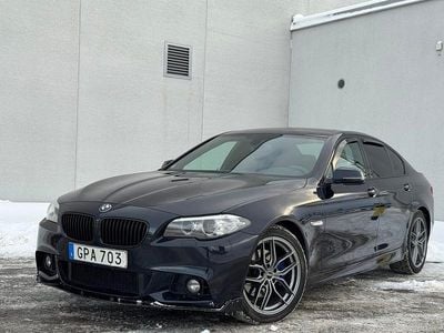 Svartmetalic Begagnad 2015 BMW 520 M Sport Sedan | 149 900 kr (Marknadspris)